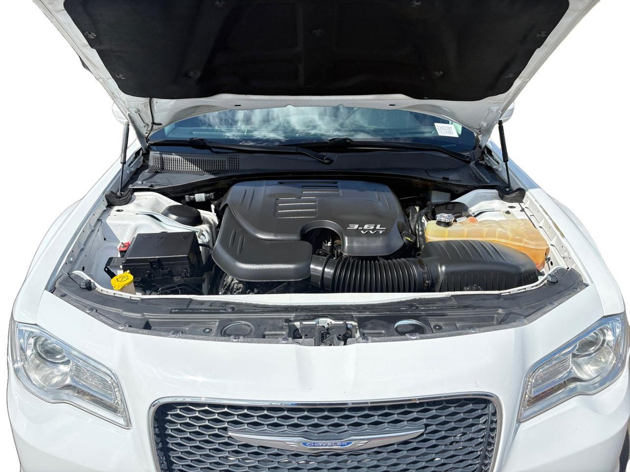 2018 Chrysler 300 Touring L New Braunfels TX