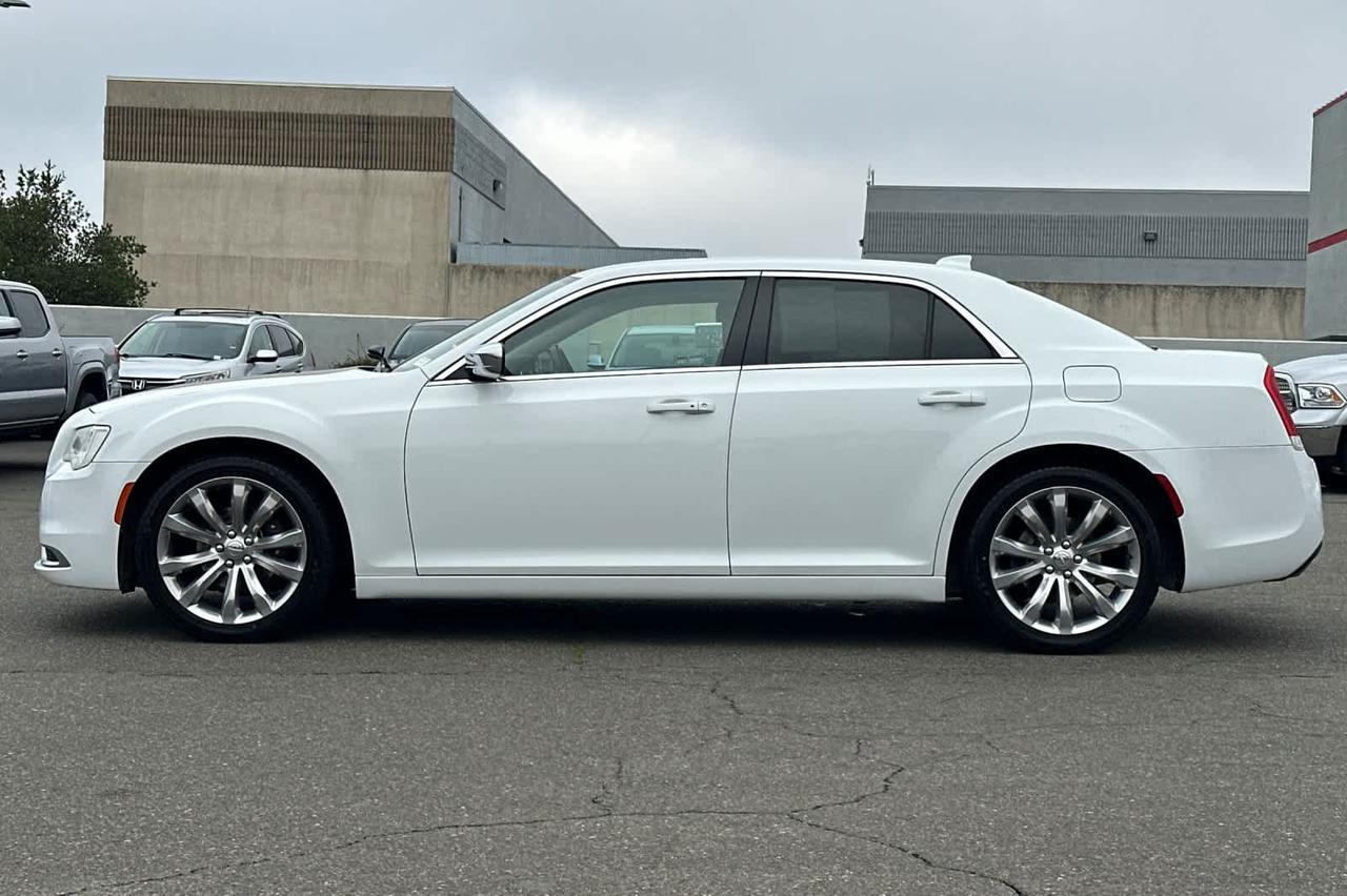 2018 Chrysler 300 Touring Roseville CA