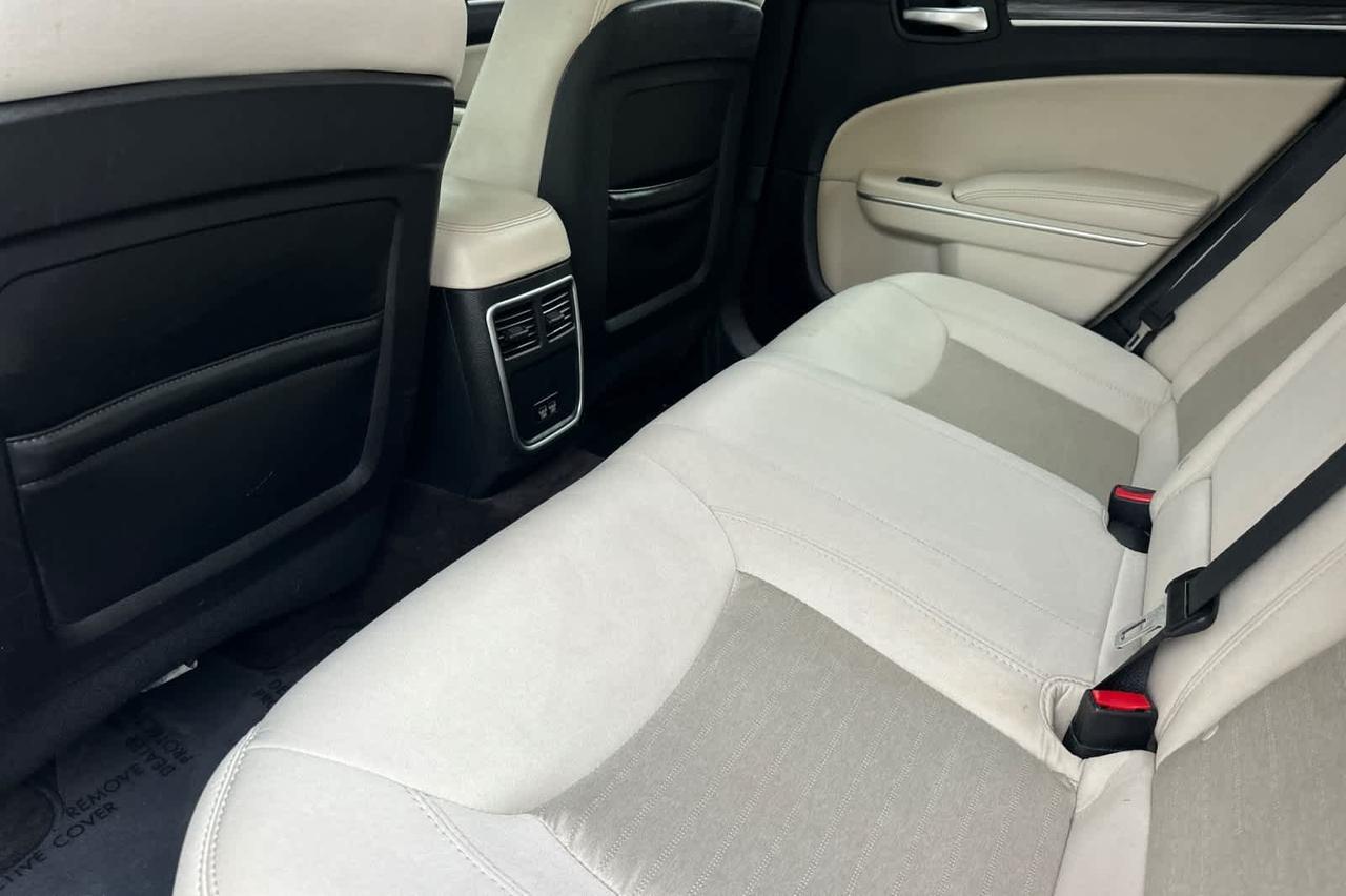 2018 Chrysler 300 Touring Roseville CA