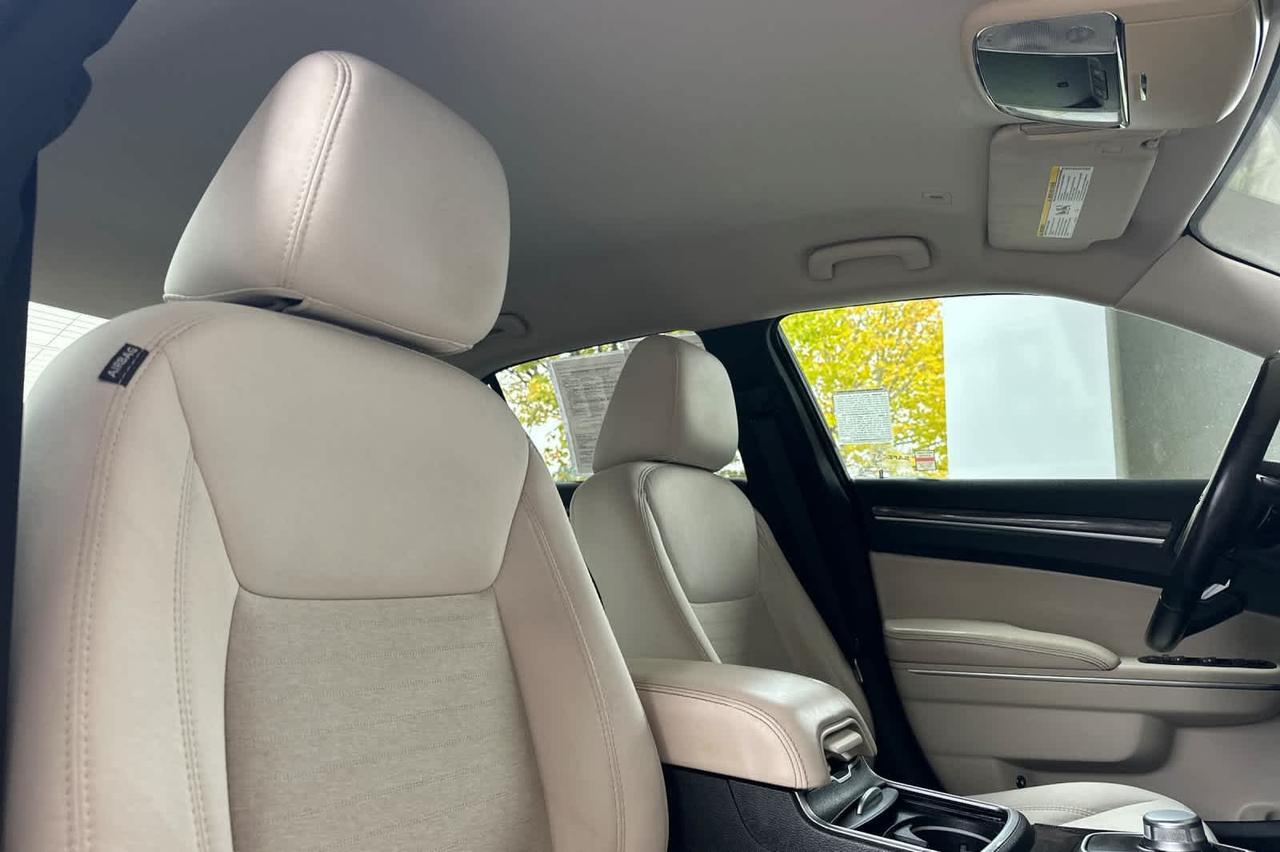 2018 Chrysler 300 Touring Roseville CA