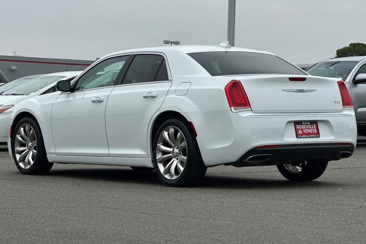 2018 Chrysler 300 Touring Roseville CA
