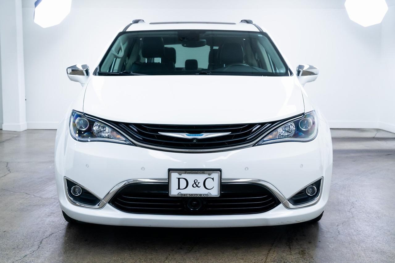 2018 Chrysler Pacifica Hybrid Limited 3rd Row Seating Pano Roof Portland OR