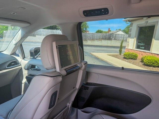 2018 Chrysler Pacifica Hybrid Limited Conover NC