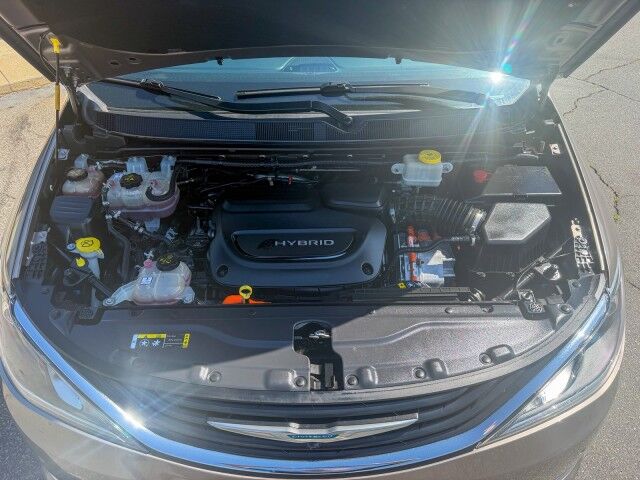 2018 Chrysler Pacifica Hybrid Limited Conover NC