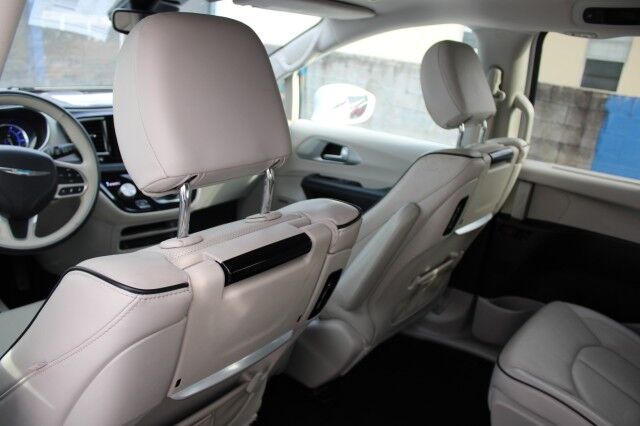 2018 Chrysler Pacifica Hybrid Limited Melbourne FL