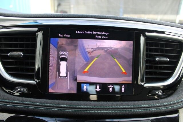 2018 Chrysler Pacifica Hybrid Limited Melbourne FL