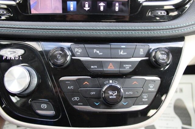 2018 Chrysler Pacifica Hybrid Limited Melbourne FL