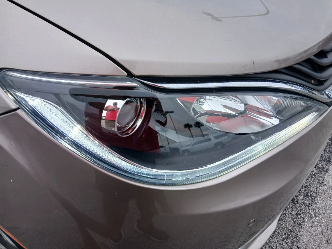 2018 Chrysler Pacifica Hybrid Limited Minivan 4D Maitland FL