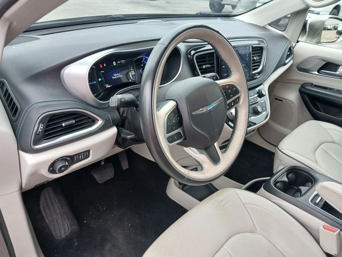 2018 Chrysler Pacifica Hybrid Limited Minivan 4D Maitland FL