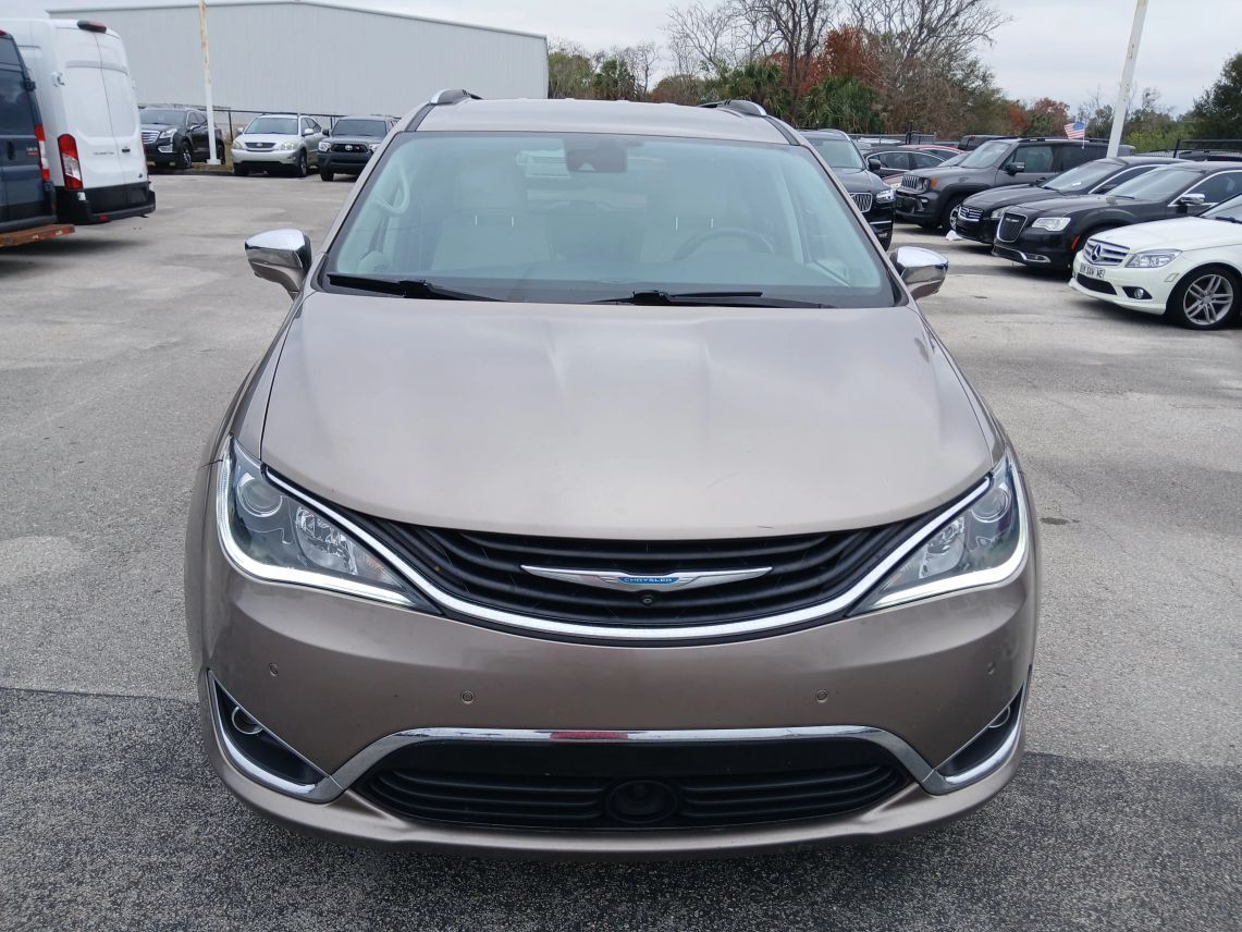 2018 Chrysler Pacifica Hybrid Limited Minivan 4D Maitland FL