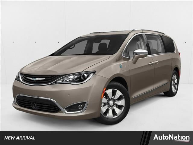 2018 Chrysler Pacifica Hybrid Limited