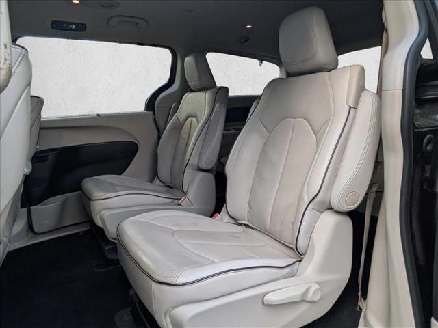 2018 Chrysler Pacifica Hybrid Limited Roseville CA