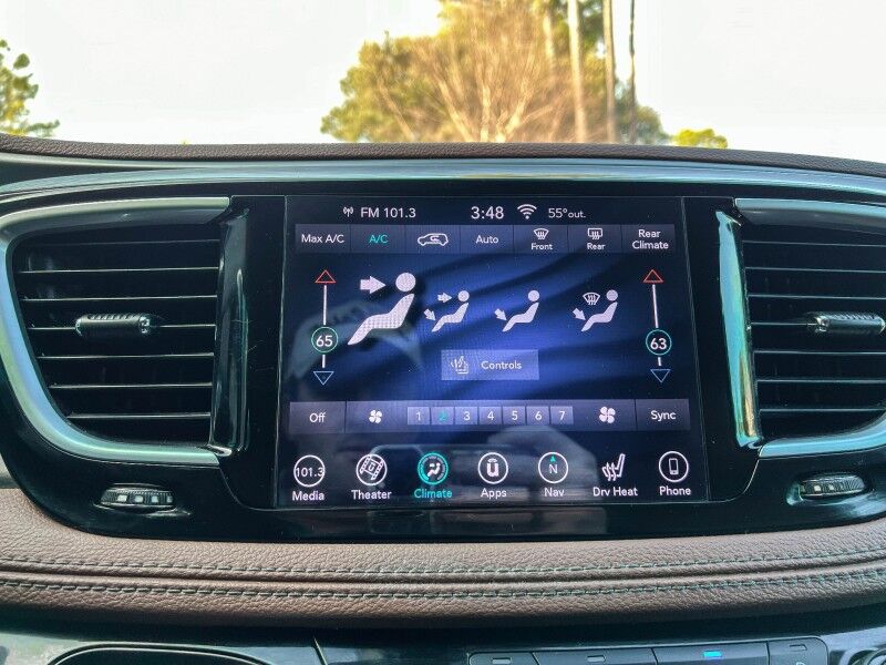 2018 Chrysler Pacifica Hybrid Limited Wilmington NC