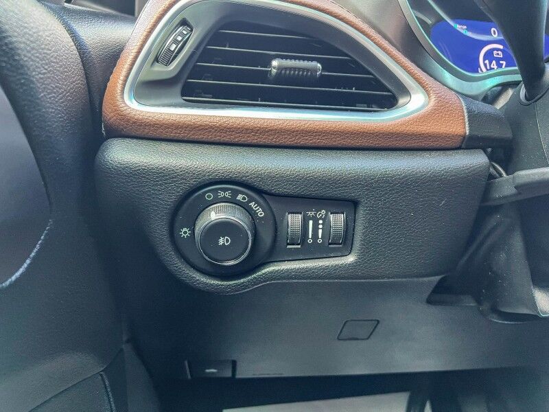 2018 Chrysler Pacifica Hybrid Limited Wilmington NC