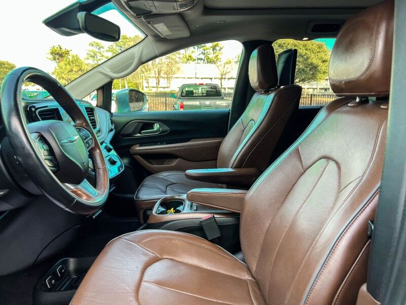 2018 Chrysler Pacifica Hybrid Limited Wilmington NC