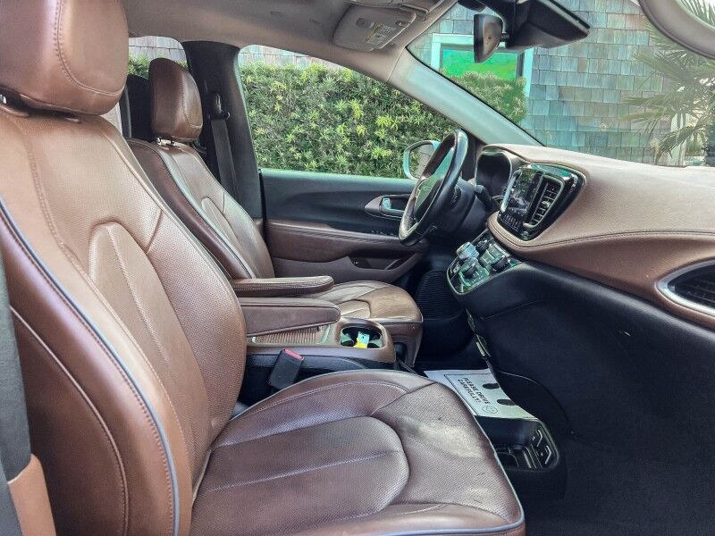 2018 Chrysler Pacifica Hybrid Limited Wilmington NC