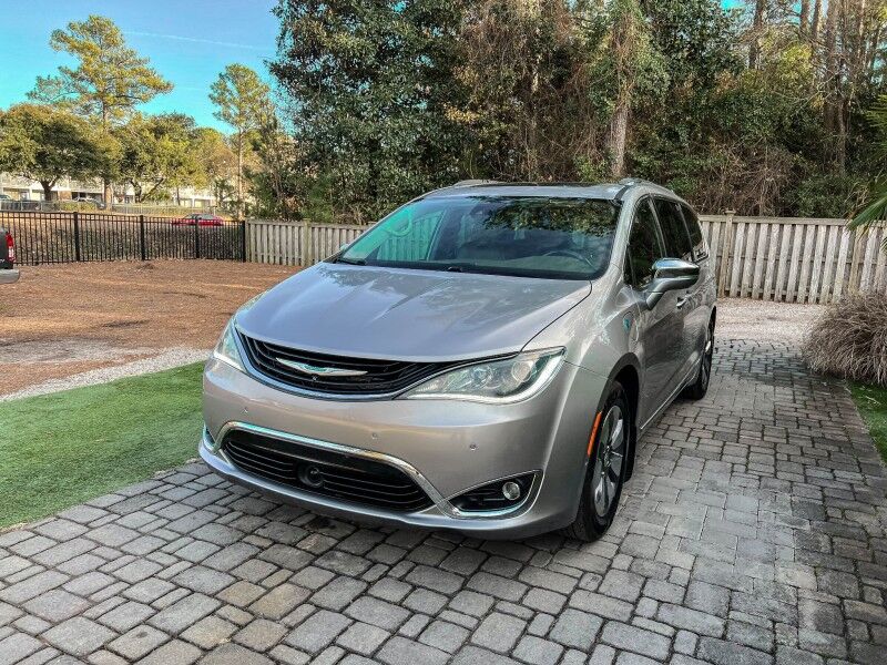2018 Chrysler Pacifica Hybrid Limited Wilmington NC