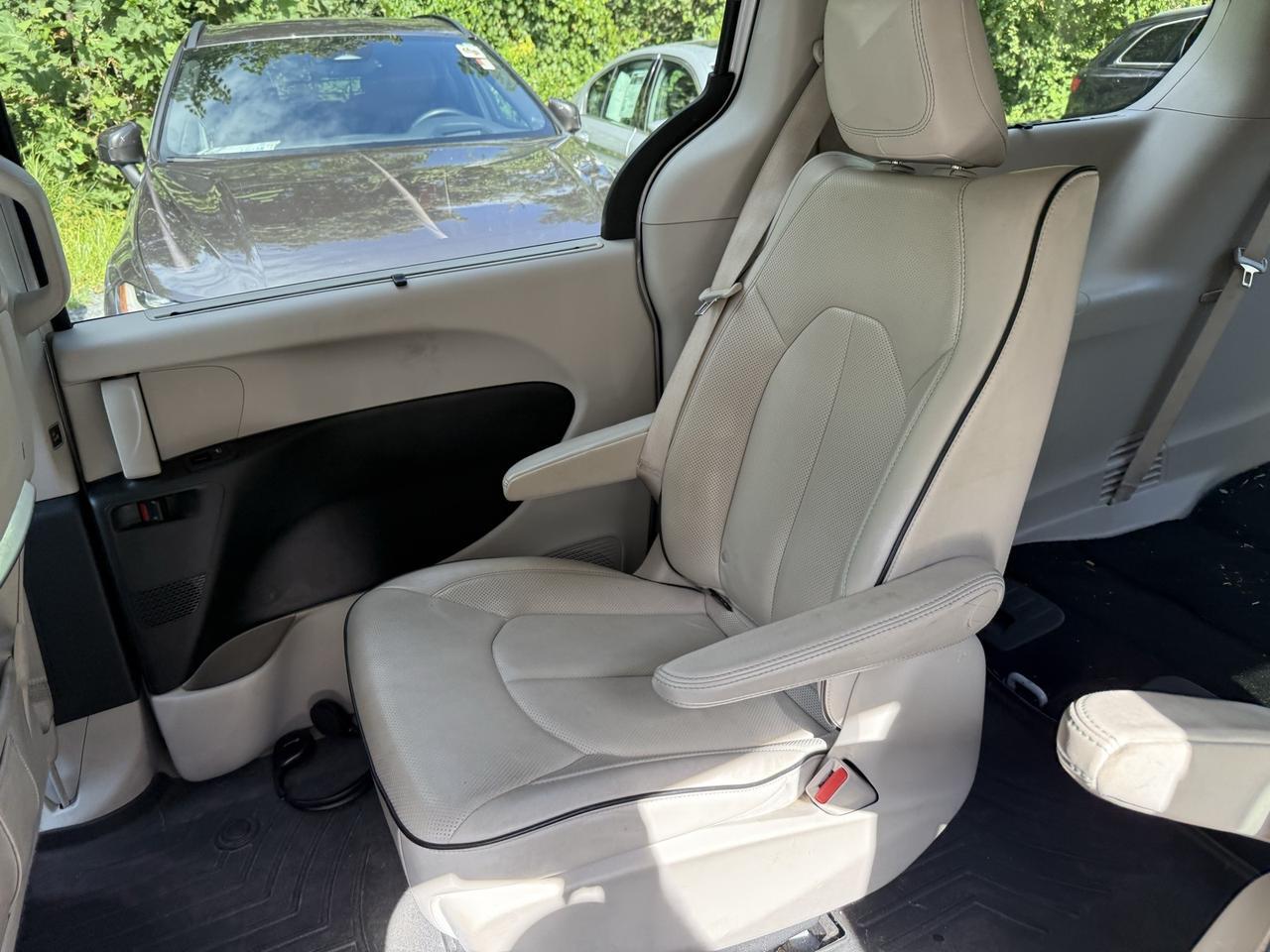 2018 Chrysler Pacifica Hybrid Limited Annapolis MD