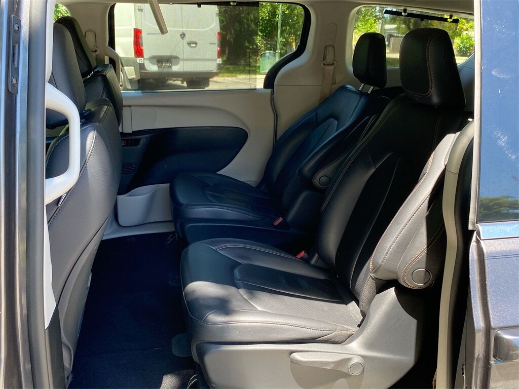 2018 Chrysler Pacifica Hybrid Touring L Miramar FL