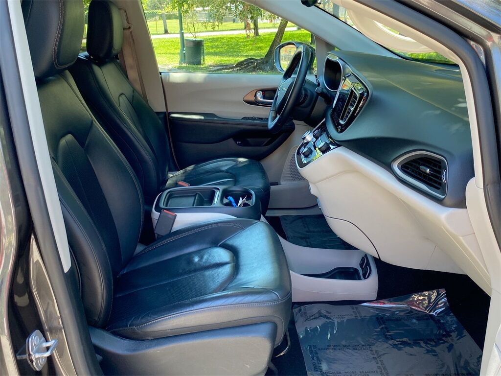 2018 Chrysler Pacifica Hybrid Touring L Miramar FL