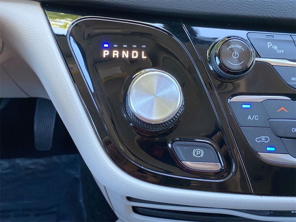2018 Chrysler Pacifica Hybrid Touring L Miramar FL