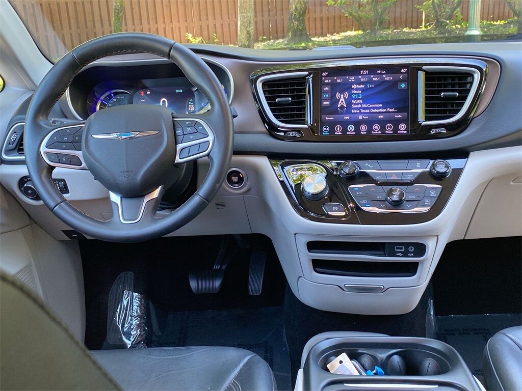 2018 Chrysler Pacifica Hybrid Touring L Miramar FL