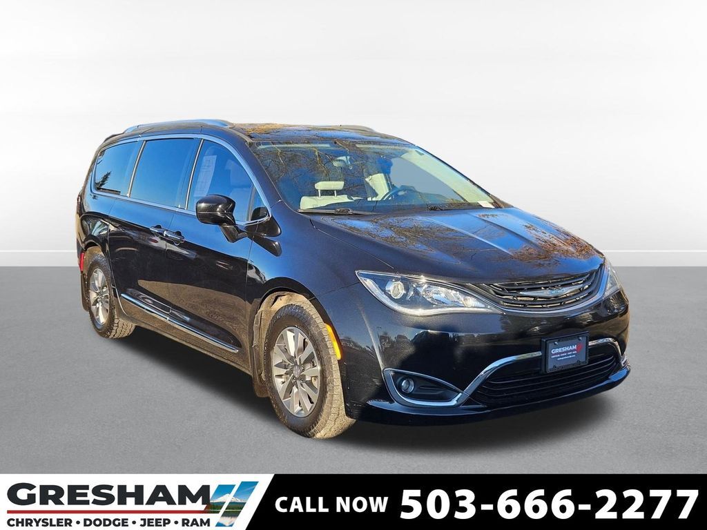 2018 Chrysler Pacifica Hybrid Touring L Gresham OR