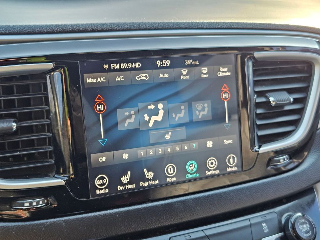 2018 Chrysler Pacifica Hybrid Touring L Gresham OR