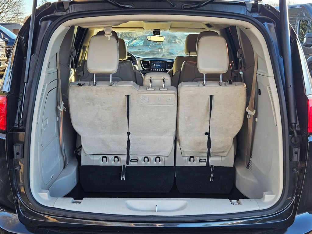 2018 Chrysler Pacifica Hybrid Touring L Gresham OR