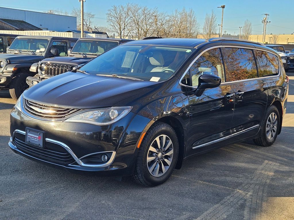 2018 Chrysler Pacifica Hybrid Touring L Gresham OR