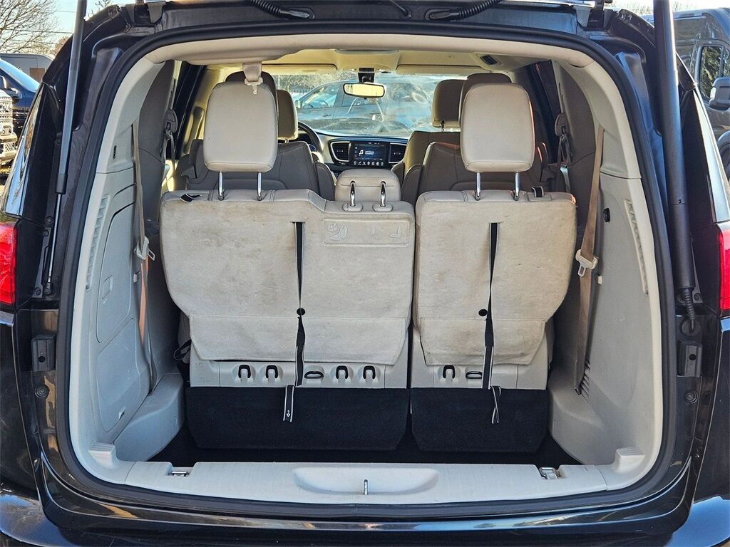 2018 Chrysler Pacifica Hybrid Touring L Gresham OR