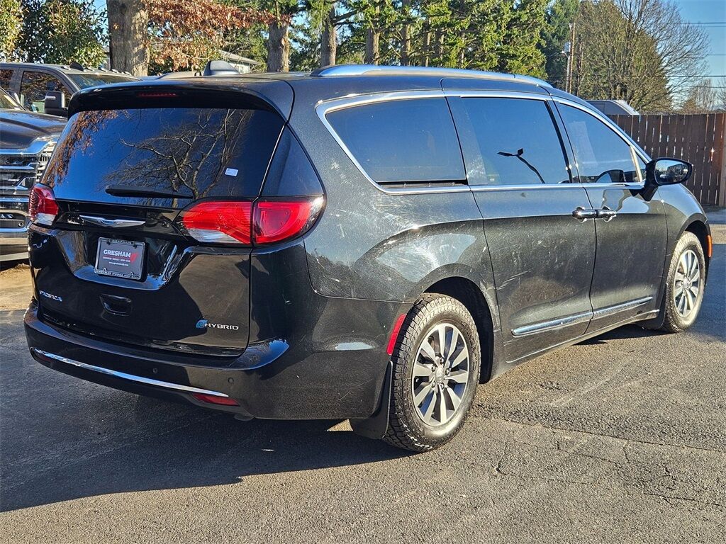 2018 Chrysler Pacifica Hybrid Touring L Gresham OR