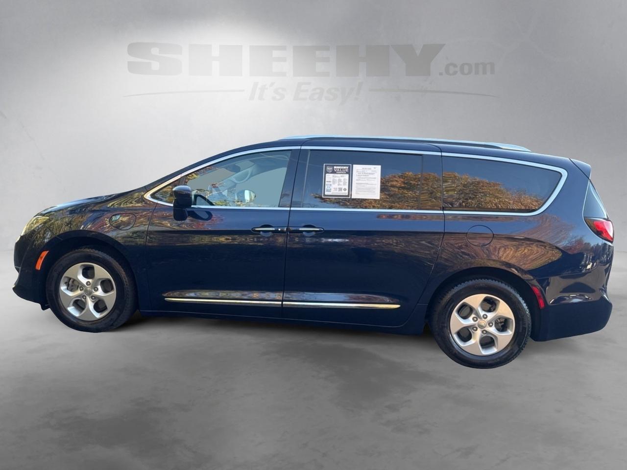 2018 Chrysler Pacifica Hybrid Touring L Warrenton VA