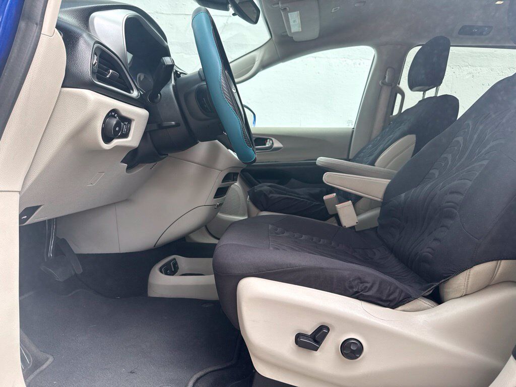 2018 Chrysler Pacifica Hybrid Touring Plus Portland OR