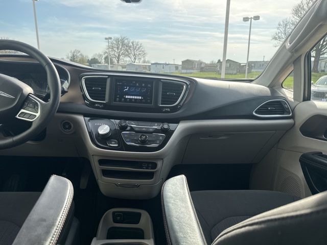 2018 Chrysler Pacifica L West Burlington IA