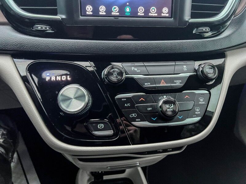 2018 Chrysler Pacifica L Wilmington NC