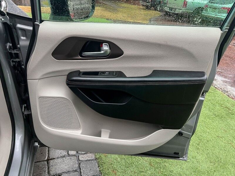 2018 Chrysler Pacifica L Wilmington NC