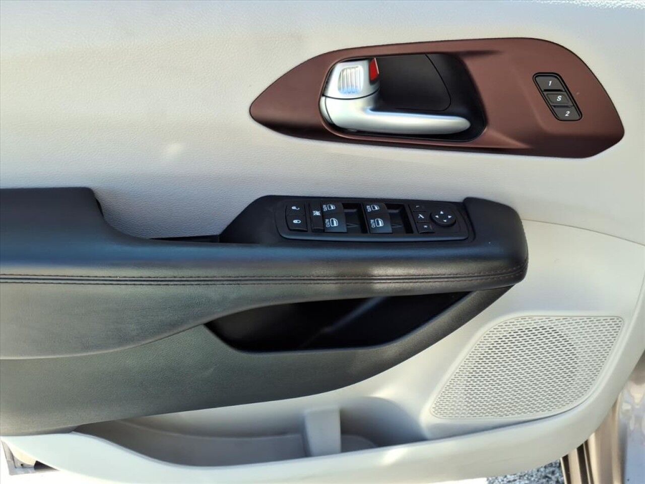 2018 Chrysler Pacifica Limited Uvalde TX