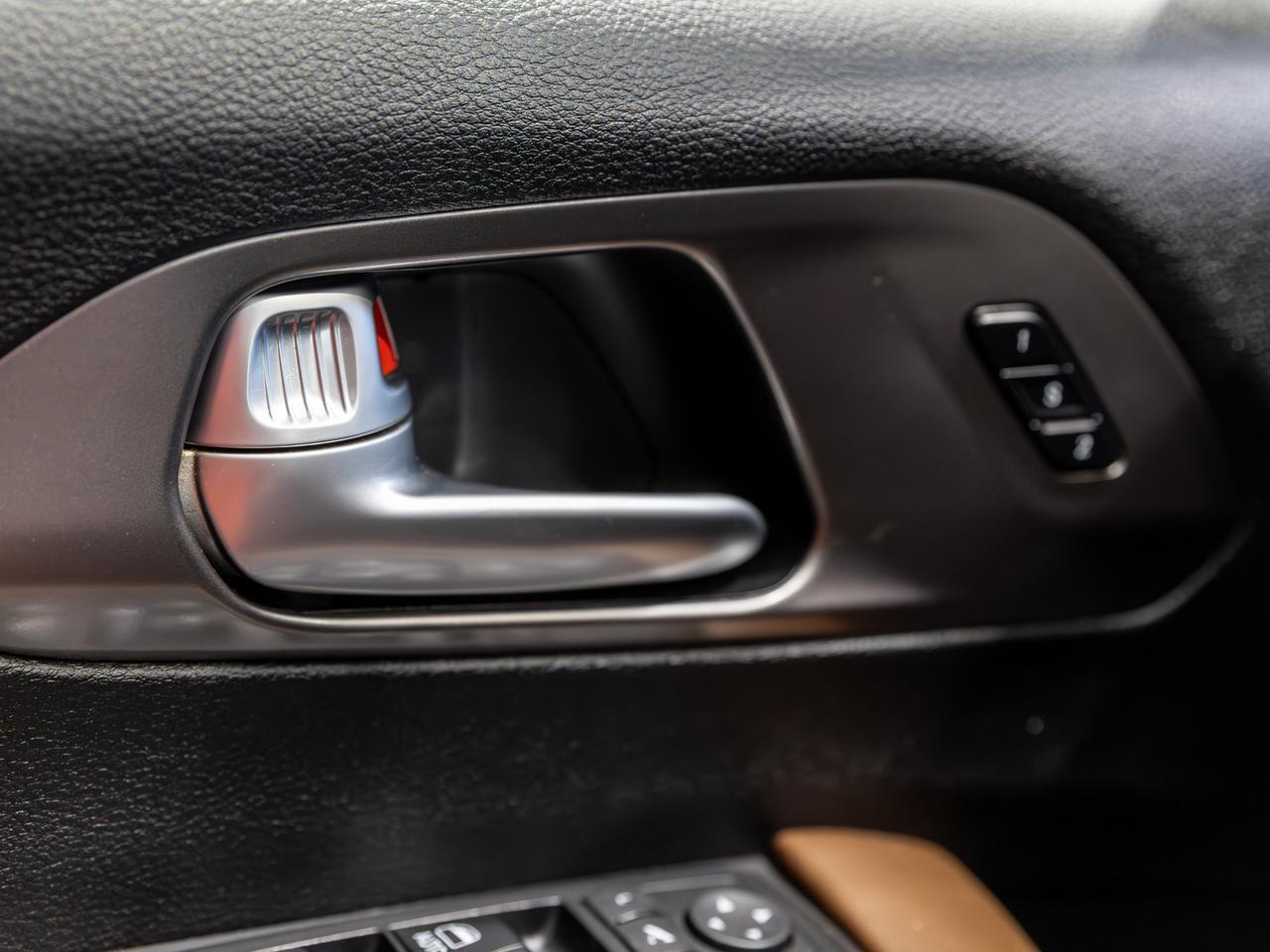 2018 Chrysler Pacifica Limited 7-Passenger NAV Cranberry PA