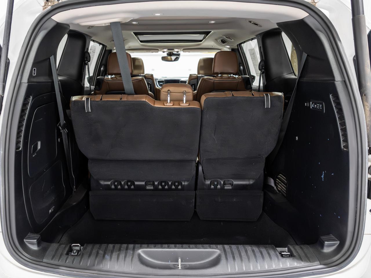 2018 Chrysler Pacifica Limited 7-Passenger NAV Cranberry PA