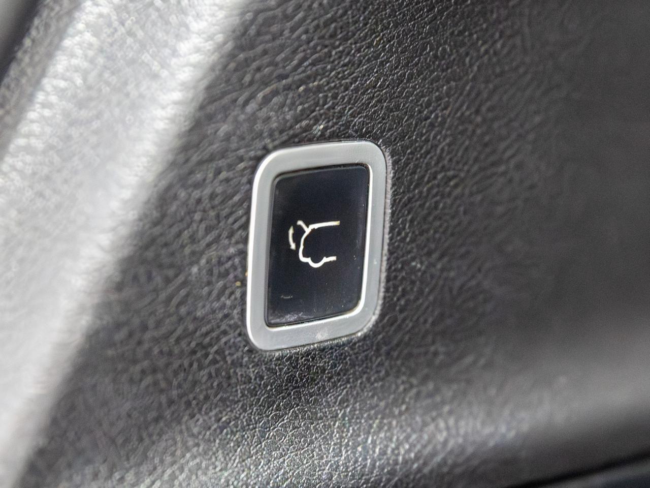 2018 Chrysler Pacifica Limited 7-Passenger NAV Cranberry PA