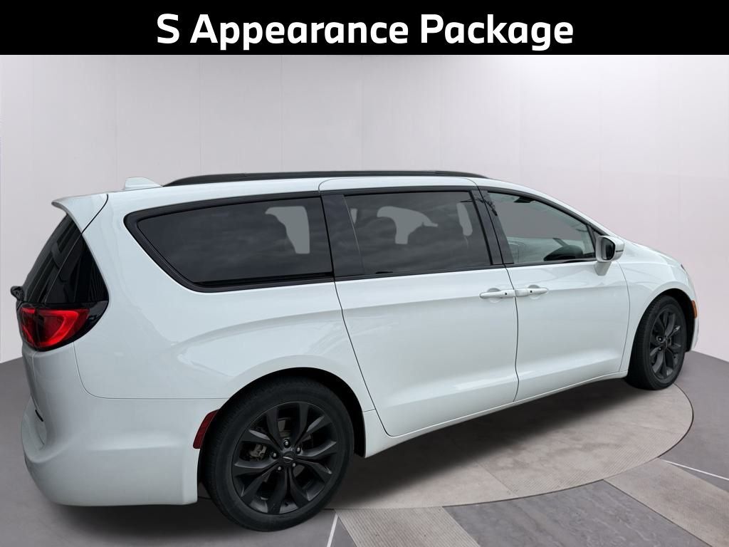 2018 Chrysler Pacifica Limited San Clemente CA