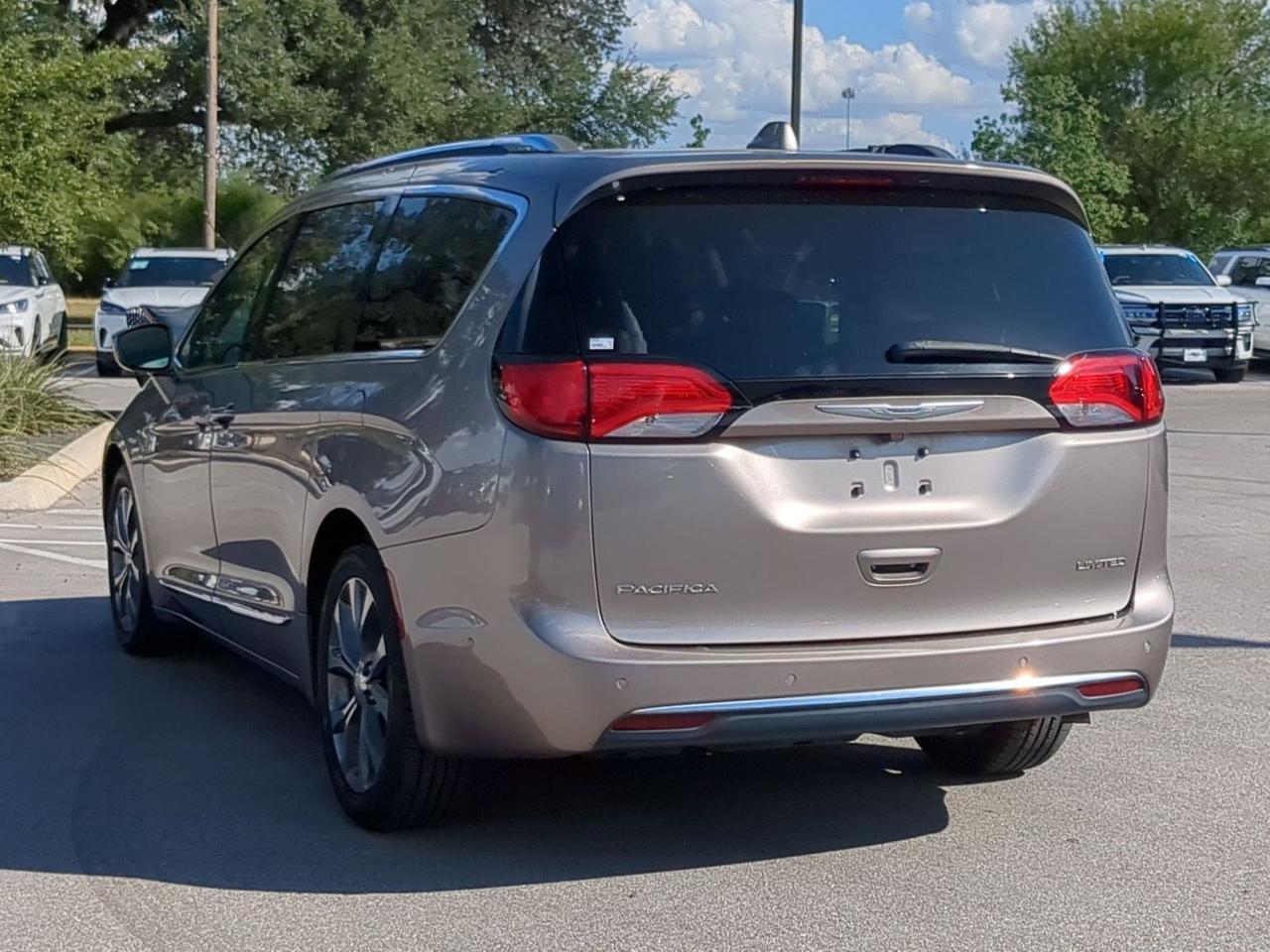 2018 Chrysler Pacifica Limited