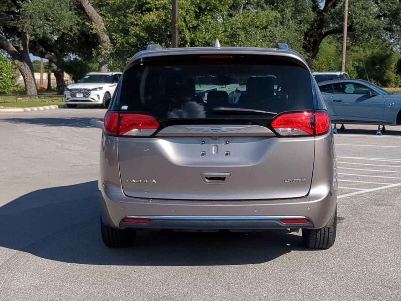 2018 Chrysler Pacifica Limited