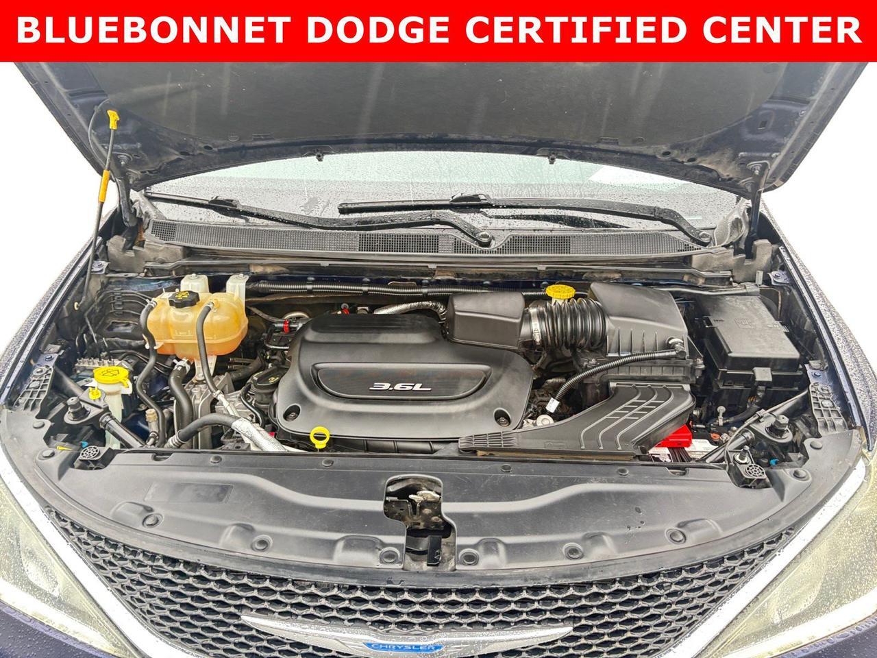 2018 Chrysler Pacifica Limited New Braunfels TX