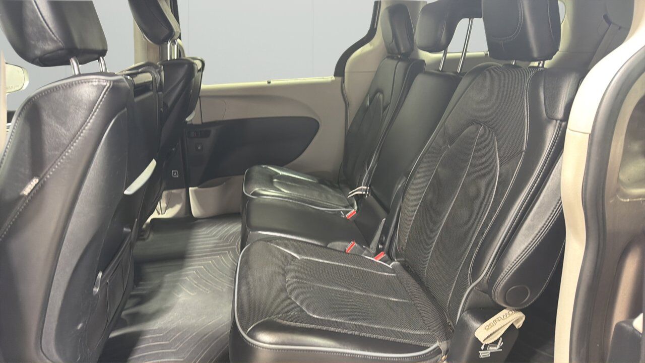 2018 Chrysler Pacifica Limited Sherwood Park AB