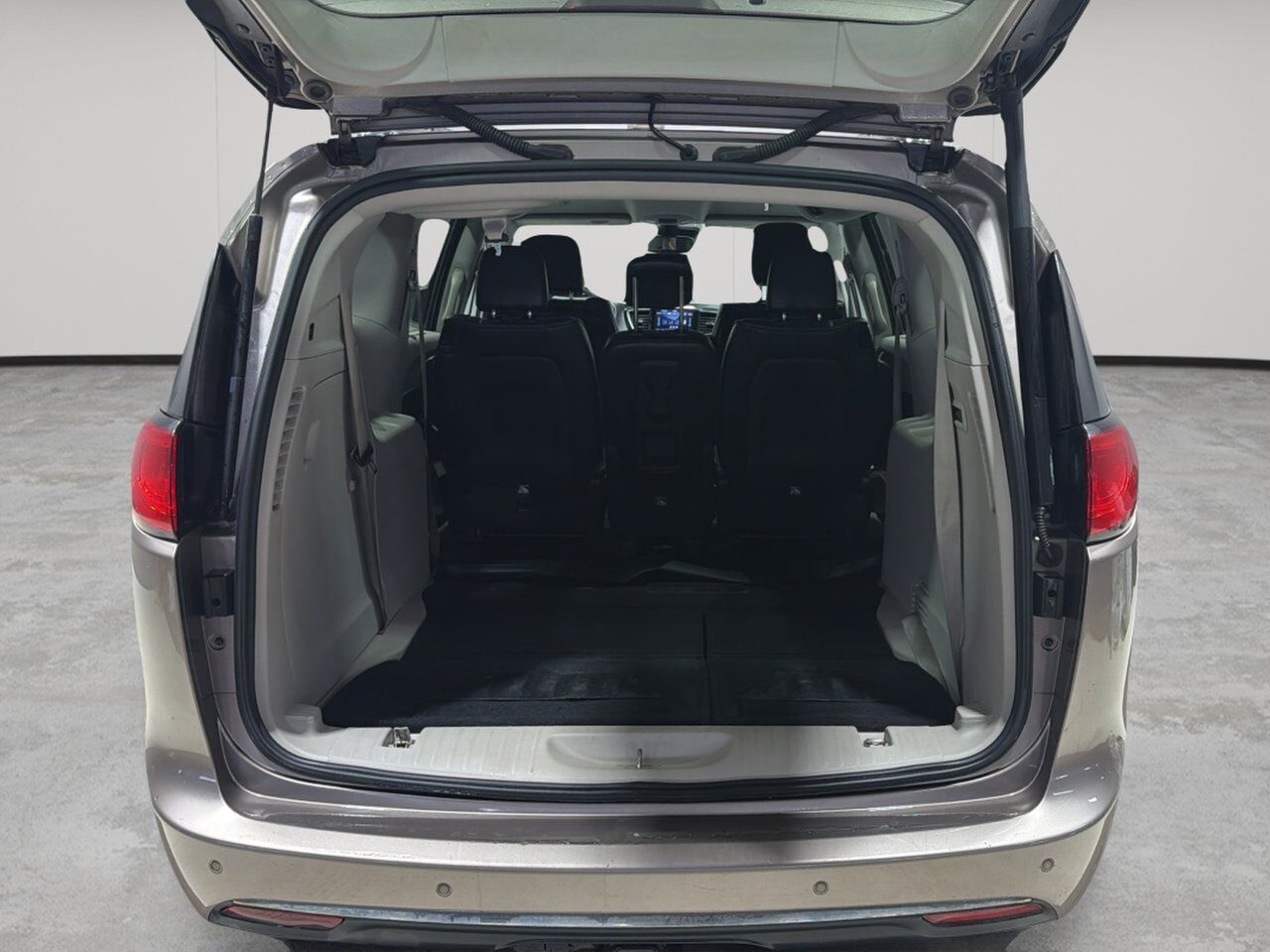 2018 Chrysler Pacifica Limited Sherwood Park AB