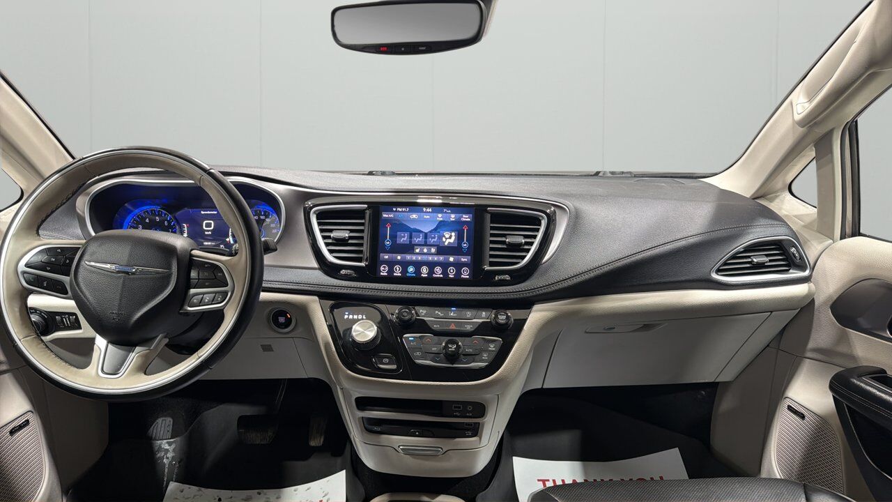 2018 Chrysler Pacifica Limited Sherwood Park AB