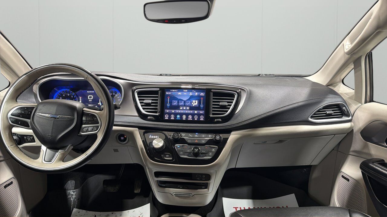 2018 Chrysler Pacifica Limited Sherwood Park AB