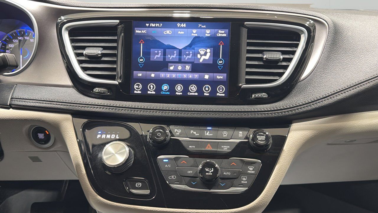 2018 Chrysler Pacifica Limited Sherwood Park AB